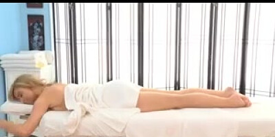 Molly bennet and brett rossi g/g rubdown