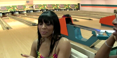 Somewhat immersive POV fuck with two girls with big butts