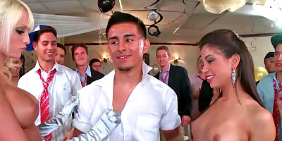 Orgy video with Jamie Valentine, Veronica Rodriguez and Rikki Six