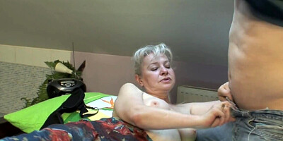 Blowjob before sideways drilling for a mature blonde BBW