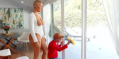 Jordi El Nino Polla And Ryan Keely - Windows Washer Fucks Huge Knockers Wife