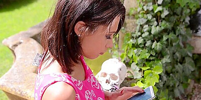 Outdoor Hardcore Ass Fucking With Sexy Horny Milf Nikita Bellucci