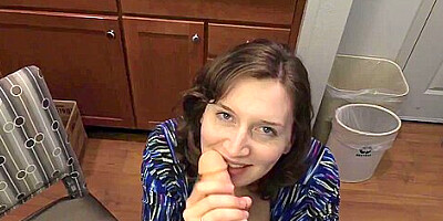 Bettie Bondage – Girls Chat With Taboo Step mom