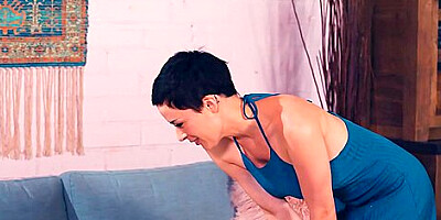 Lacy Lennon Gets Double-fingered & Fisted While Stuck Under The Sofa