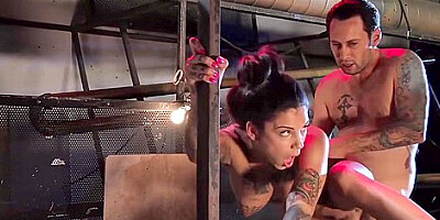 Tattooed Big-titted Squirter Rough Pounded - Tommy Pistol And Bonnie Rotten