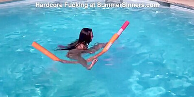 Amirah Adara, Summer Sinners And Mea Melone - Summer Time With Fine-looking And From