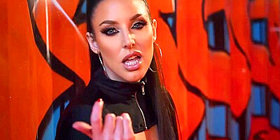 Michael Vegas, Angela White And Robby Echo - Gorgeous Milf Gangbang Memorable Xxx