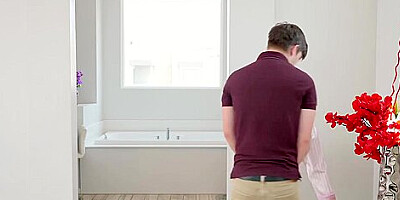 Big Dick Mover Gets Fucked By Mature With Jordan Maxx
