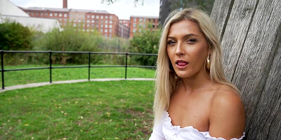 Rhiannon Ryder - Hot Blonde Babe Rides Cock