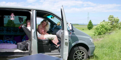 A thick blonde chick getting the full van treatment