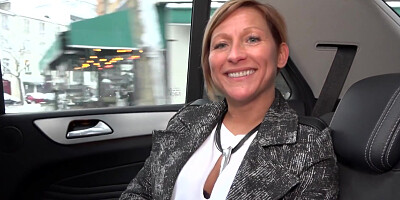 Laura (41) Responsible For Purchasing (1080)