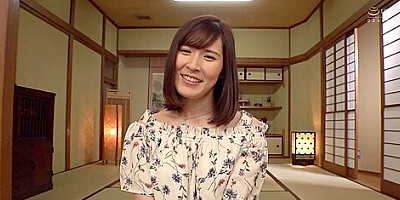 三十路の性欲奥さんが欲求不満を他人のチンポで発散sex