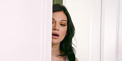 Is My Sexy Anal Roommate With Violet Starr