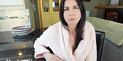 Harley Sin Step mom And The Bully Trapped