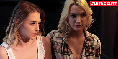 : Kenna James And Her Bff Share Whitney Wrights Pussy