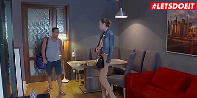 - Russian Tourist Babe Picked Up From The Street