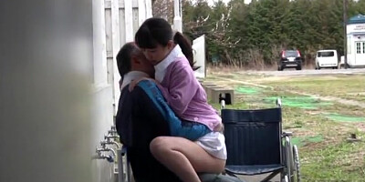 Japanese babe is a wild nurse when outdoors