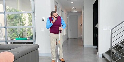 Jennifer White, Mick Blue And Alex Jones In Milf Slut Gangbang