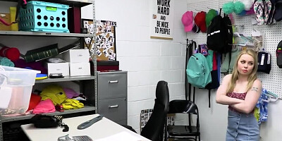 Tiny shoplifter banged properly by strict security officer