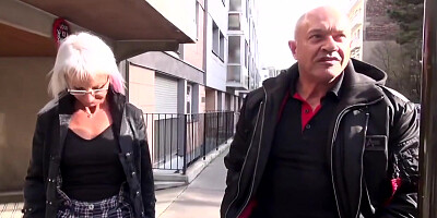 Maude, Sexy Susi And Double Anale Pour Maman