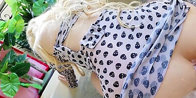 Big Tiddy Goth Gf Gets Her Dress Wet