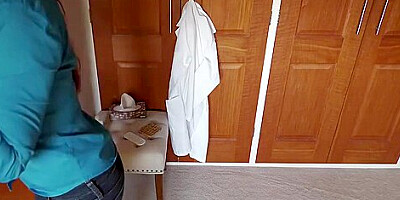 Tara Tainton – Double-booked At The Sperm Clinic
