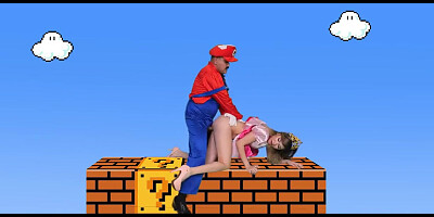 Super Mario Porno With Esmeralda Duarte And Kari Cachonda