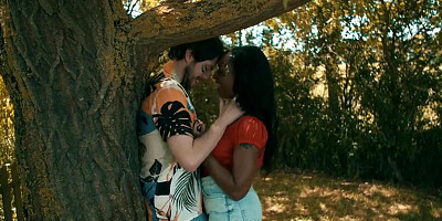 Holiday Heat - Wheres Your Head At?