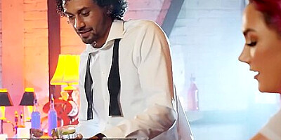 Alex Jones Saves Siri Dahl From A Stupid Guy & As A Thank You She Fucks Him Hard