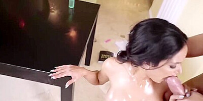 Voluptuous Harlot Tia Cyrus Incredible Sex Movie
