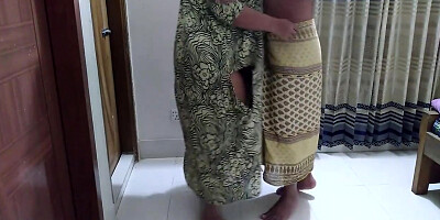 Egyptian Big Ass Hot Bbw Aunty Sweeps The Room When Neighbor Guy Anal Fuck & Gives Cum In Her Ass - Muslim - Huge Boobs