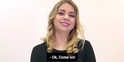 Watch Exquisite Julia Reds Dirt