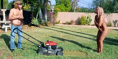 Shameless Naked Milf Bridgette B Seduces Lawnmower Man