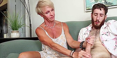Anzee Starr - Fit Milf Is Stepmom