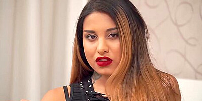 Exotic Likes To Pretend She Is - Roxy Lips