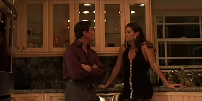 Stephanie Swift's Romantic Dinner Becomes Cheat Night