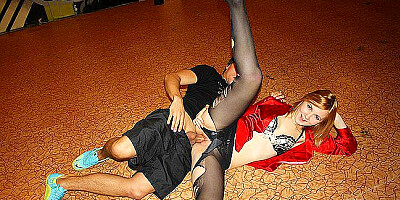 Real live fuck in a dancing studio