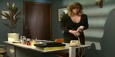 Tracey Adams - Viol au telephone