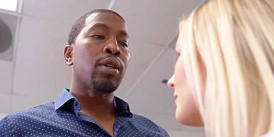 Sexy Bimbo Interracial Xxx Story - Natalia Queen