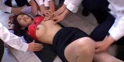 Japanese teacher Rei Shina loves to get covered in cum