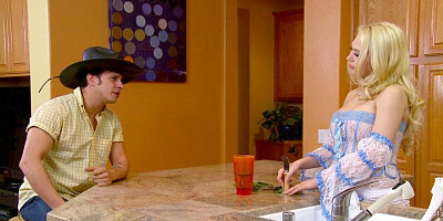 Kagney Linn Karter Gets Nipples Sucked Before Titty Fucked