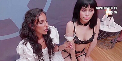 Watch Alluring Hoochies Movie
