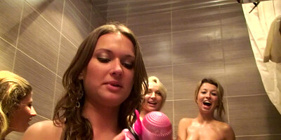 Alice Miller & Christina Schmidt & Kiki & Ophelia & Vicktoria Tiffany in lesbians enjoying lusty college sex party