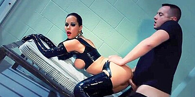 Prison Cage Sex - Crazy Fetish Clip