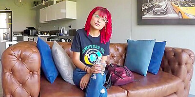 Smiling Fancy Woman At Amateur Clip