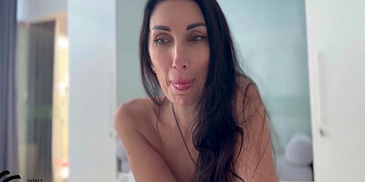 : Stepmother Woke Up In Her Stepsons Bed