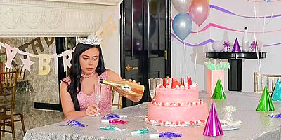 Bridgette B And Whitney Wright - Big-titted Lesbian Stepmommy Ass Sex Fucks Bday Girl