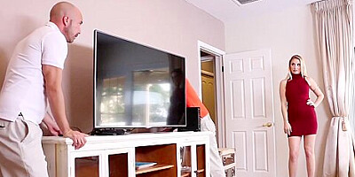 Strokes Nympho Sierra Nicole Riding Stepdad Dick Before Facial