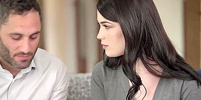 Evelyn Claire In Extra Credit With