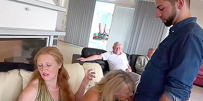 And Daphne Klydes Milf Video By